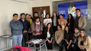 Jóvenes emprendedores presentan proyectos innovadores y sostenibles en la Universidad Privada San Francisco de Asís