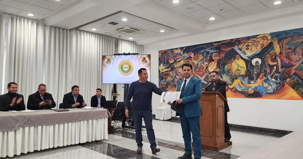 La USFA, recibe reconocimiento por apoyo a capacitación sobre seguridad de dignatarios dirigida a personal policial de Seguridad Presidencial